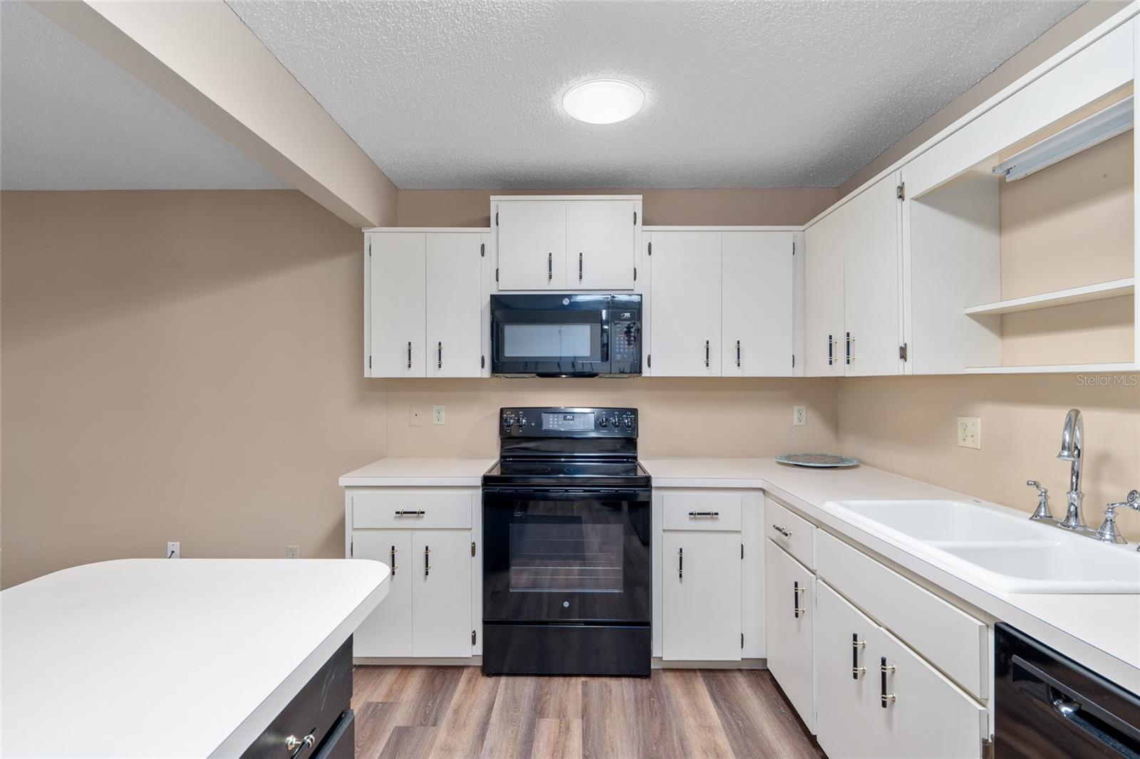 Image 16 of 38 For 8891 96th Lane A