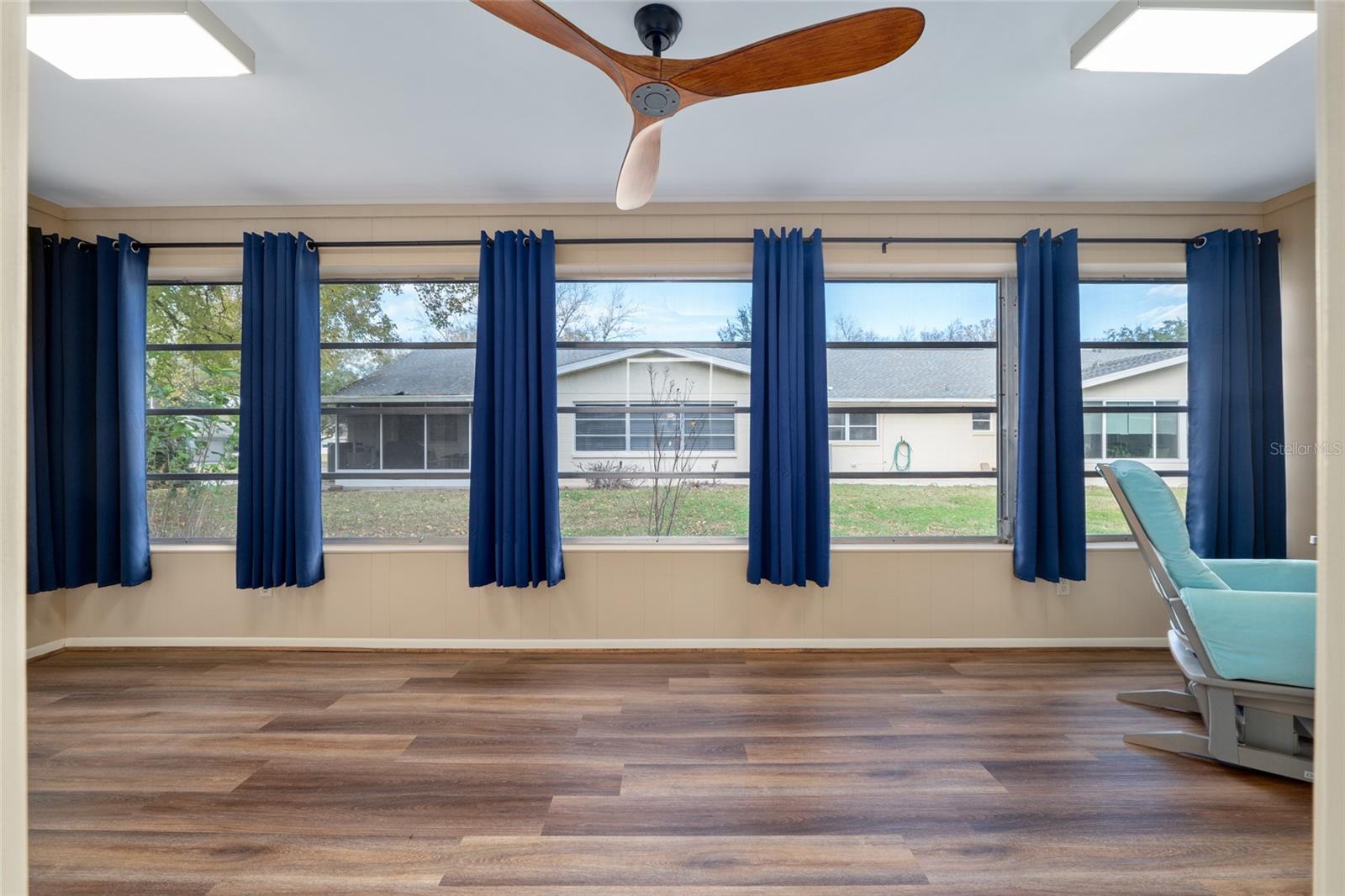 Image 29 of 38 For 8891 96th Lane A