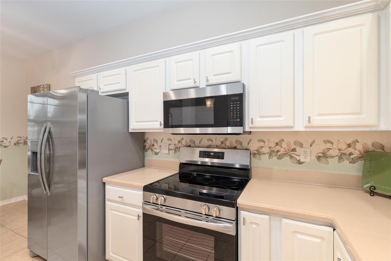 Image 12 of 39 For 8670 88th Place