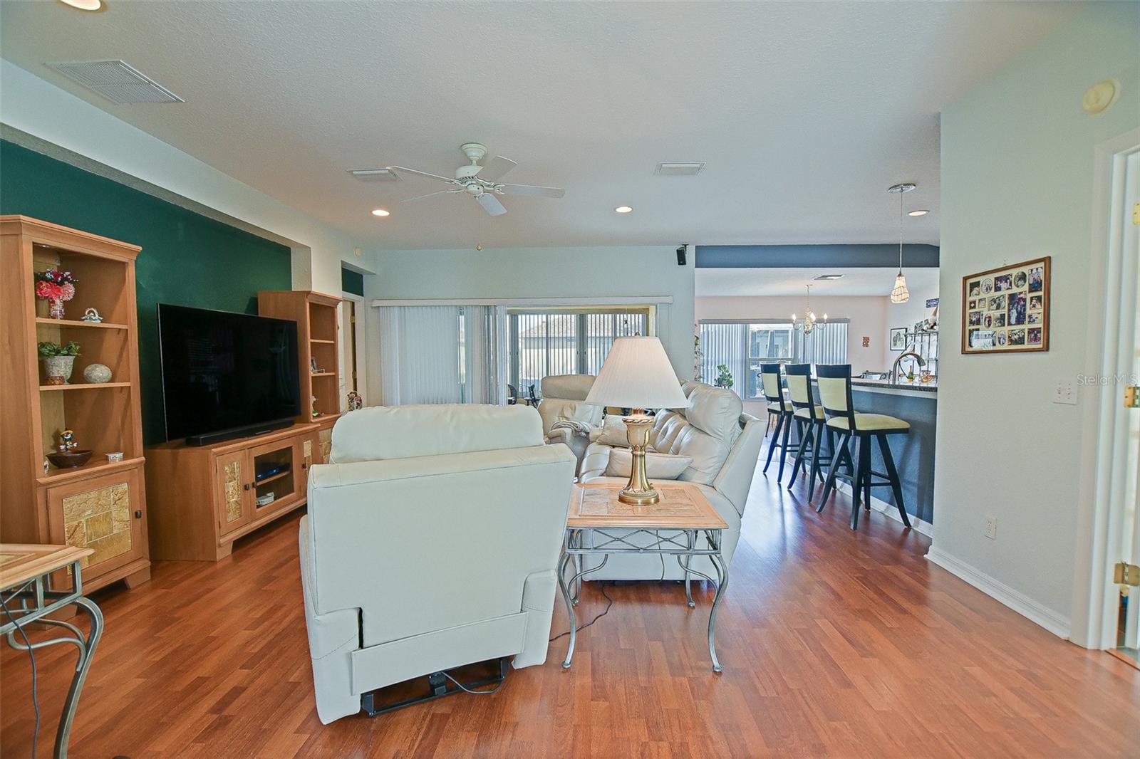 Image 25 of 72 For 13875 94th Avenue