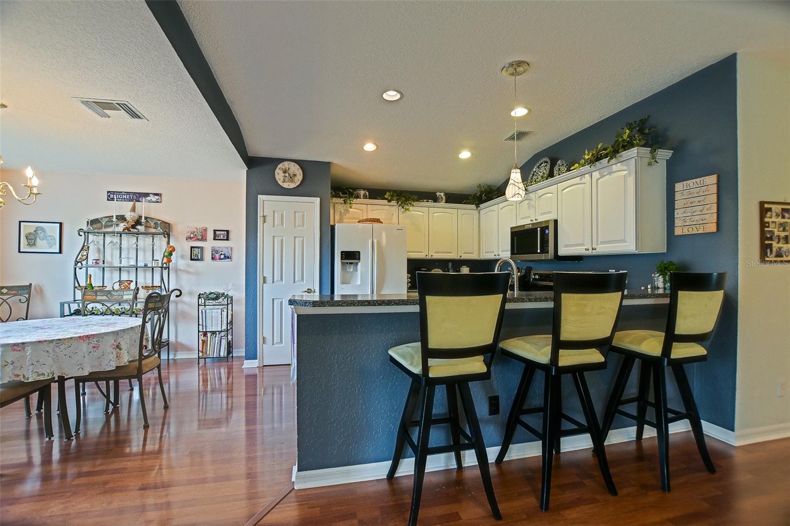 Image 36 of 72 For 13875 94th Avenue