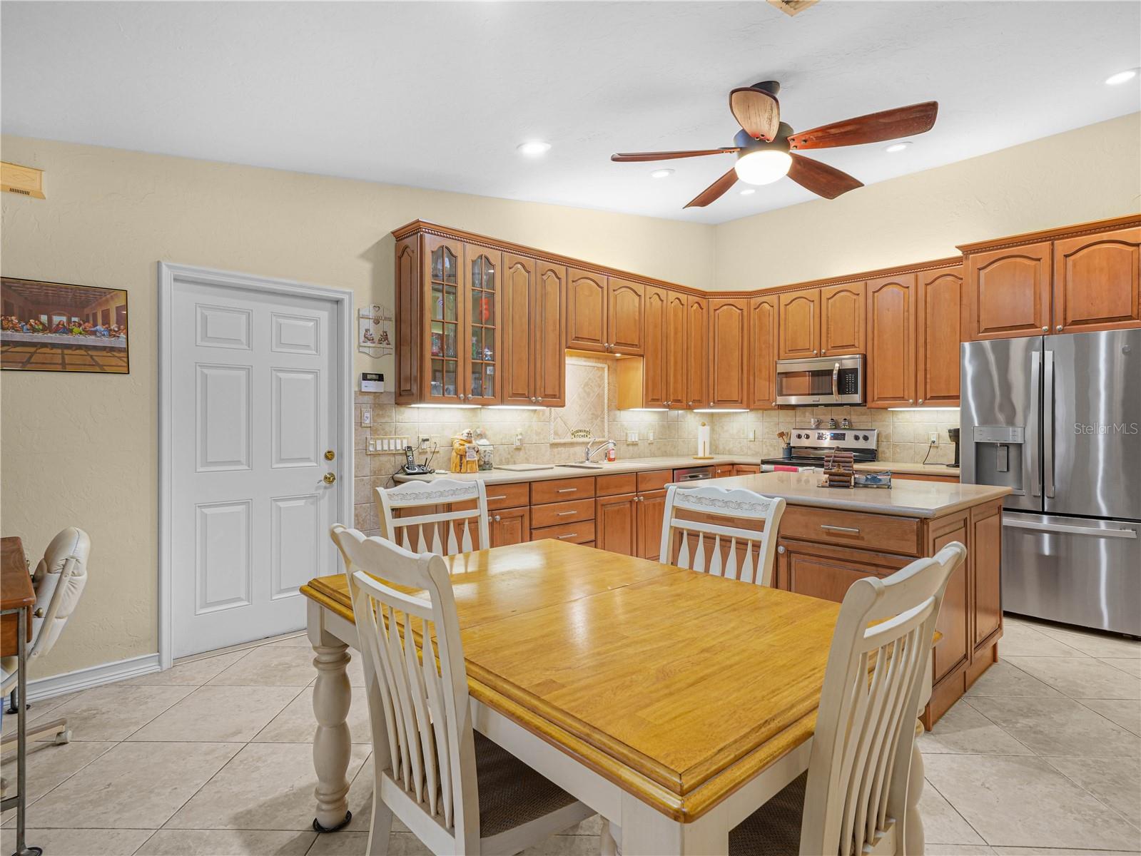 Image 7 of 28 For 5001 Lakewood Road