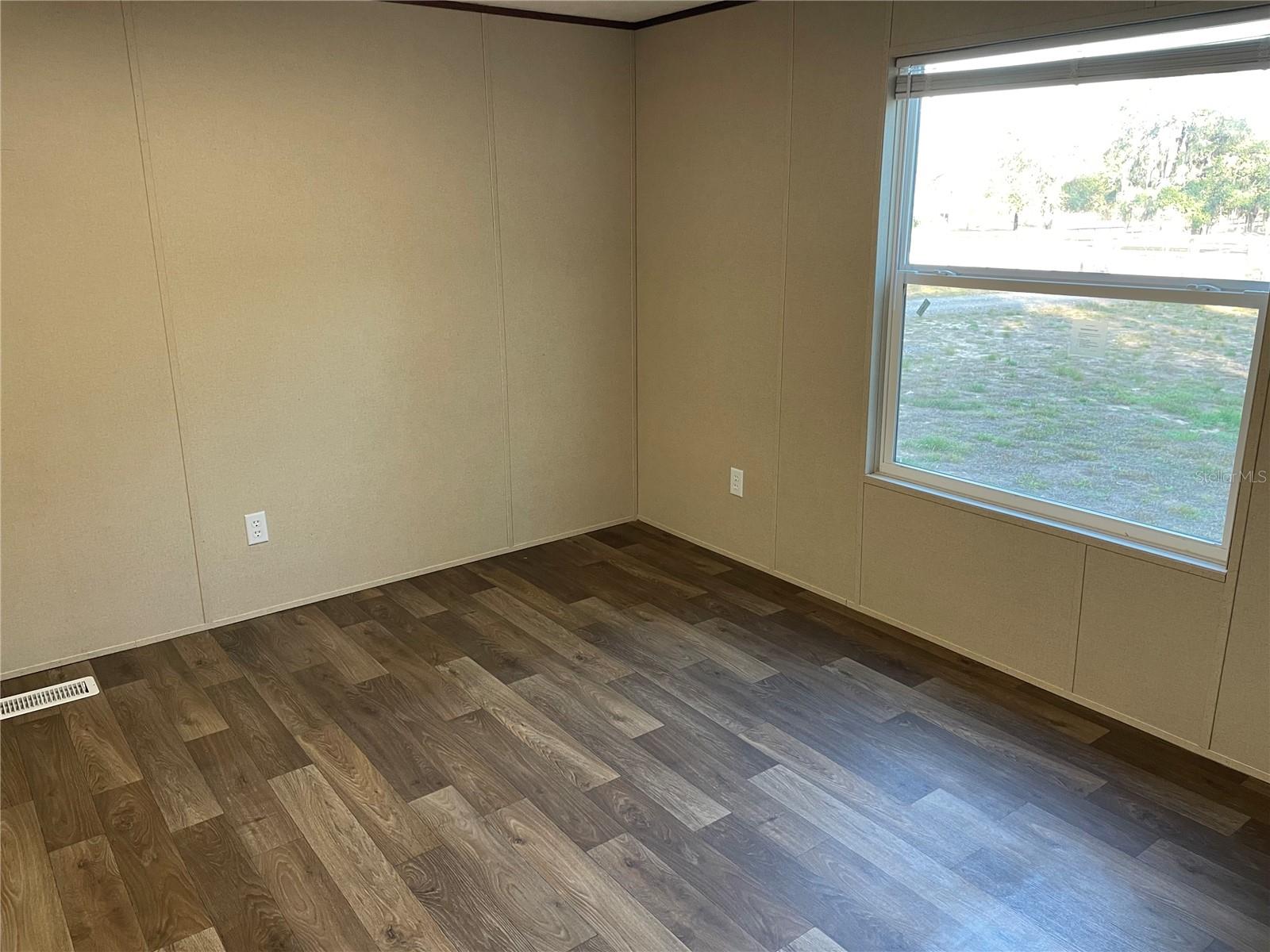 Image 16 of 24 For 3388 165th Avenue Road