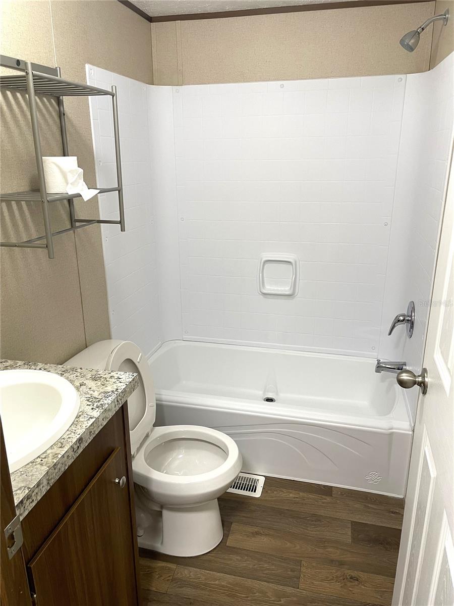 Image 17 of 24 For 3388 165th Avenue Road