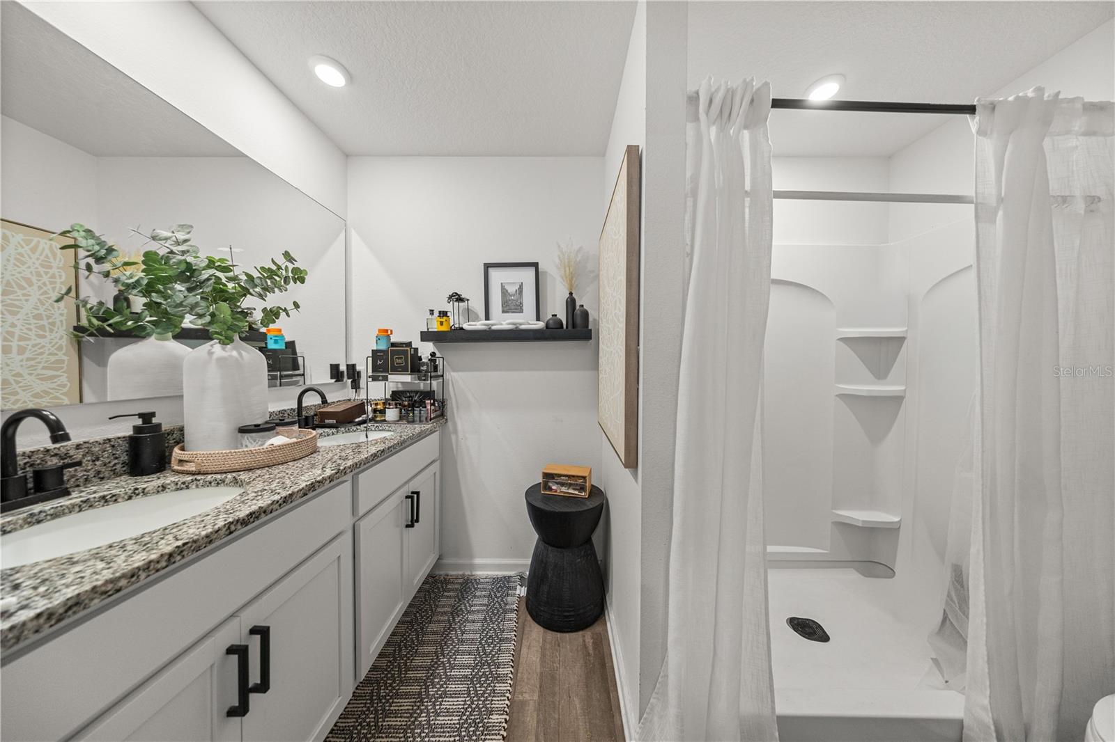 Image 14 of 25 For 1673 Minnesota Road