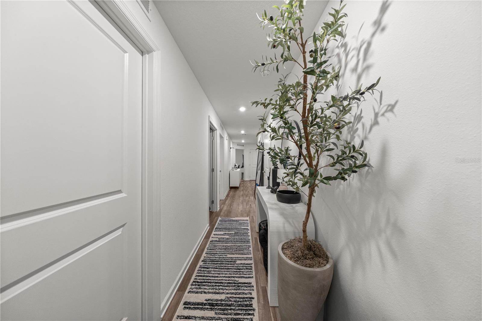 Image 4 of 25 For 1673 Minnesota Road