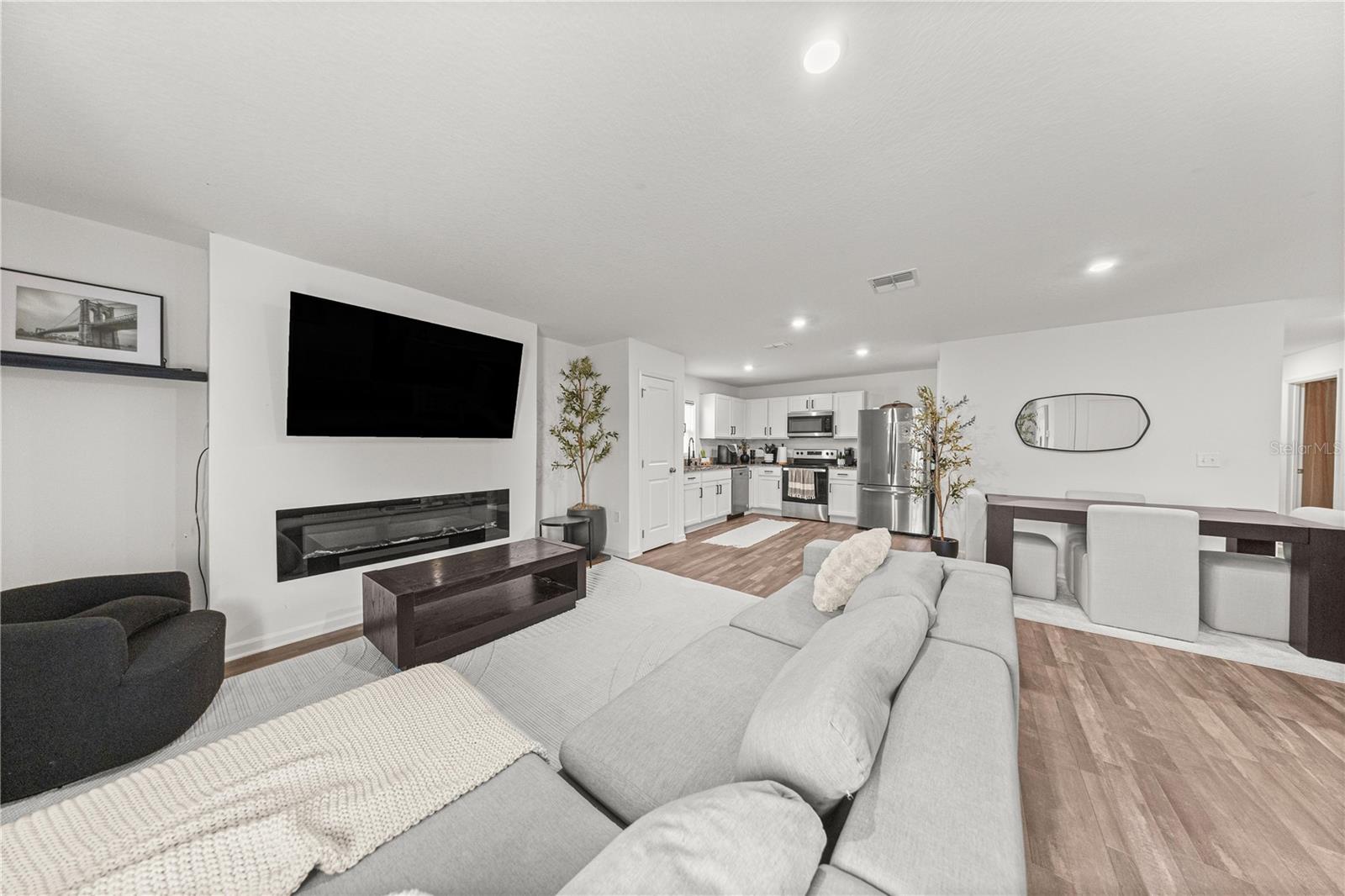 Image 6 of 25 For 1673 Minnesota Road