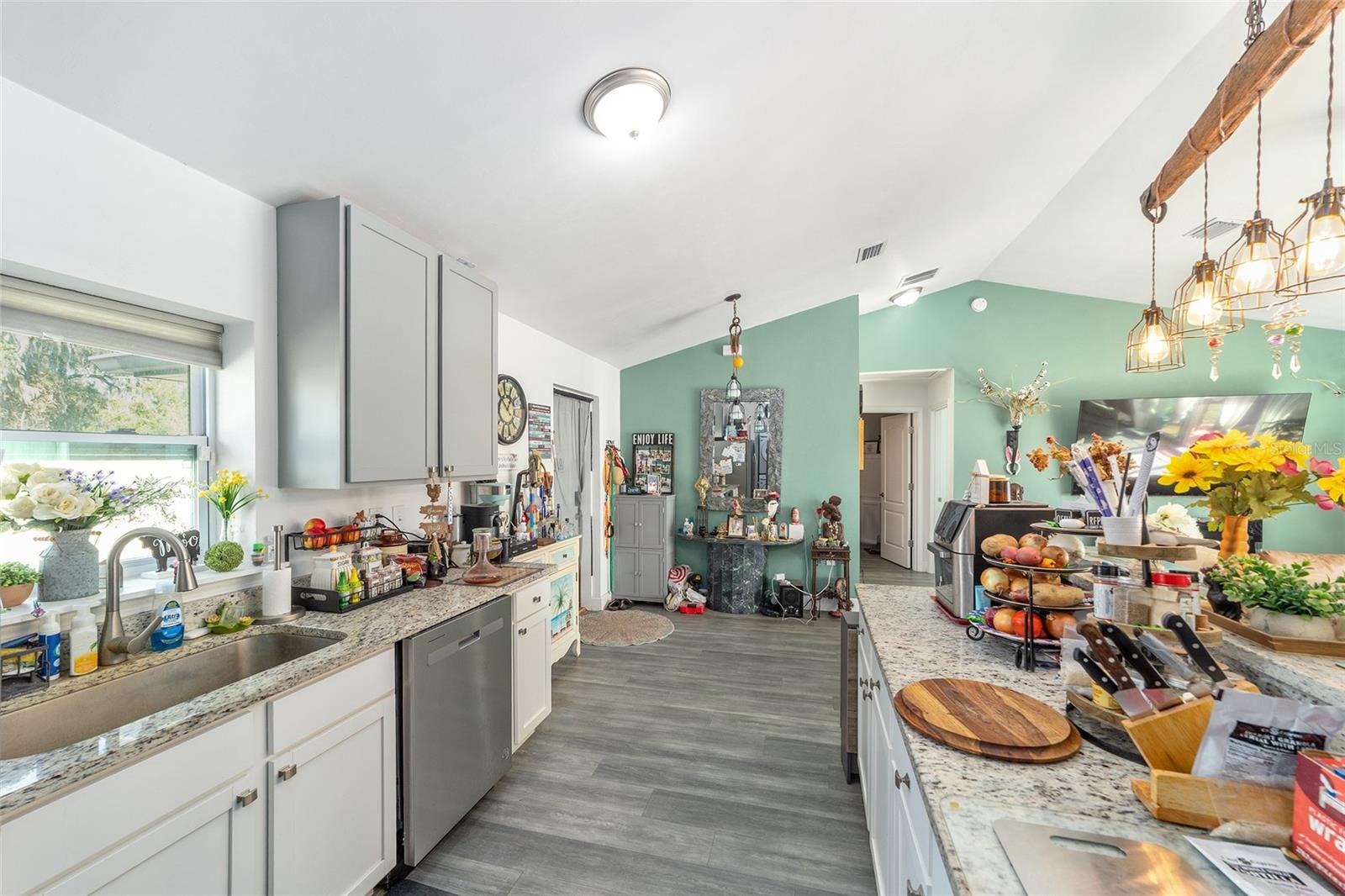 Image 12 of 52 For 2120 41st Way