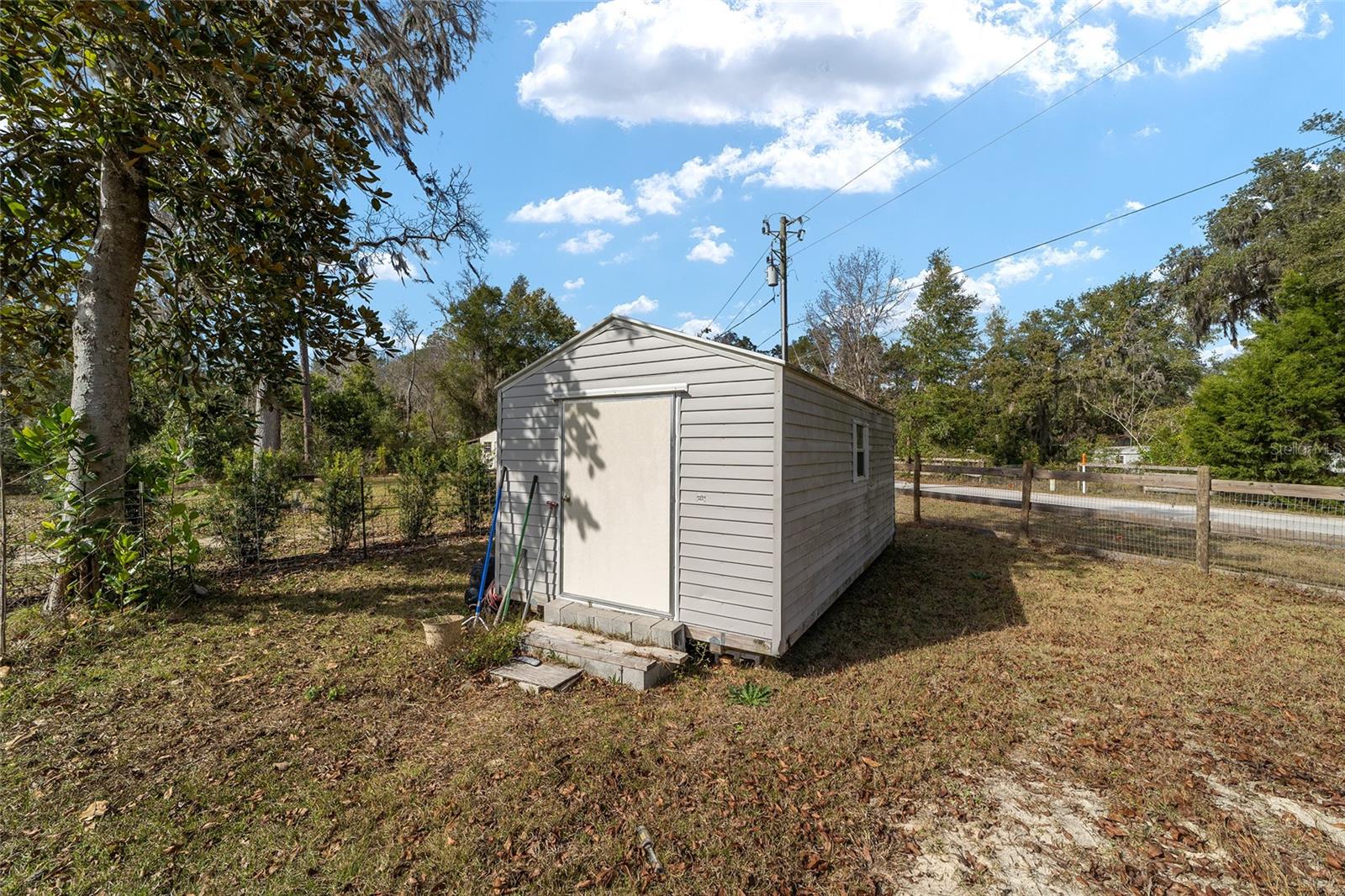 Image 33 of 52 For 2120 41st Way