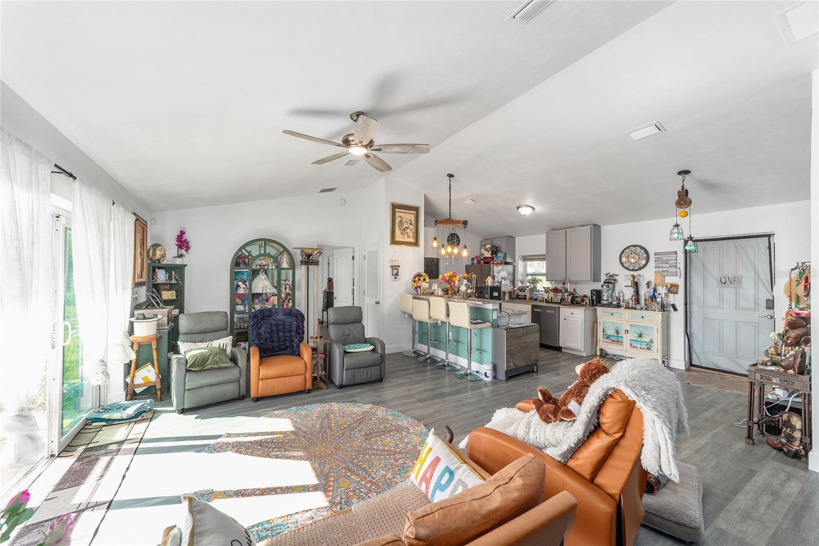 Image 7 of 52 For 2120 41st Way