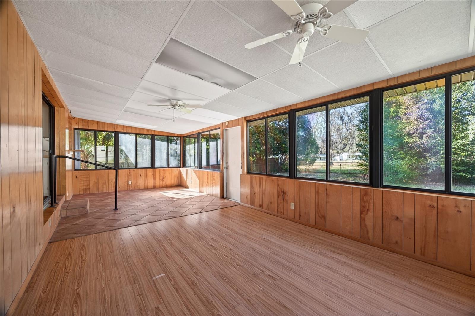 Image 14 of 26 For 746 29th Terrace