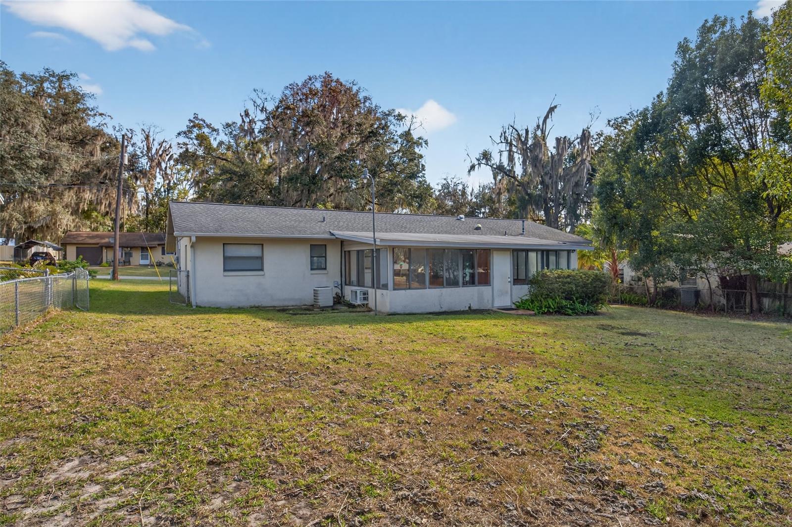 Image 23 of 26 For 746 29th Terrace