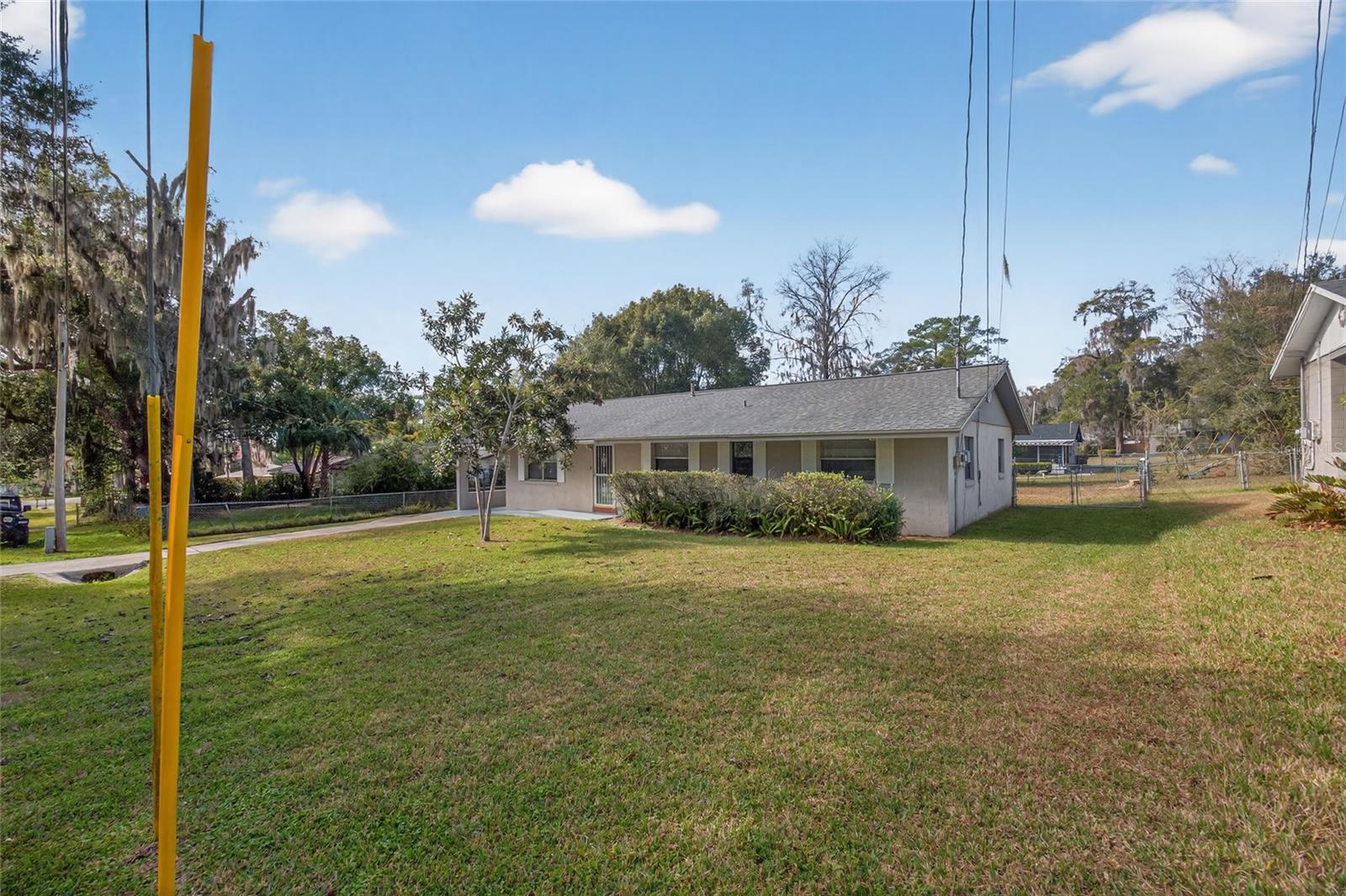 Image 3 of 26 For 746 29th Terrace