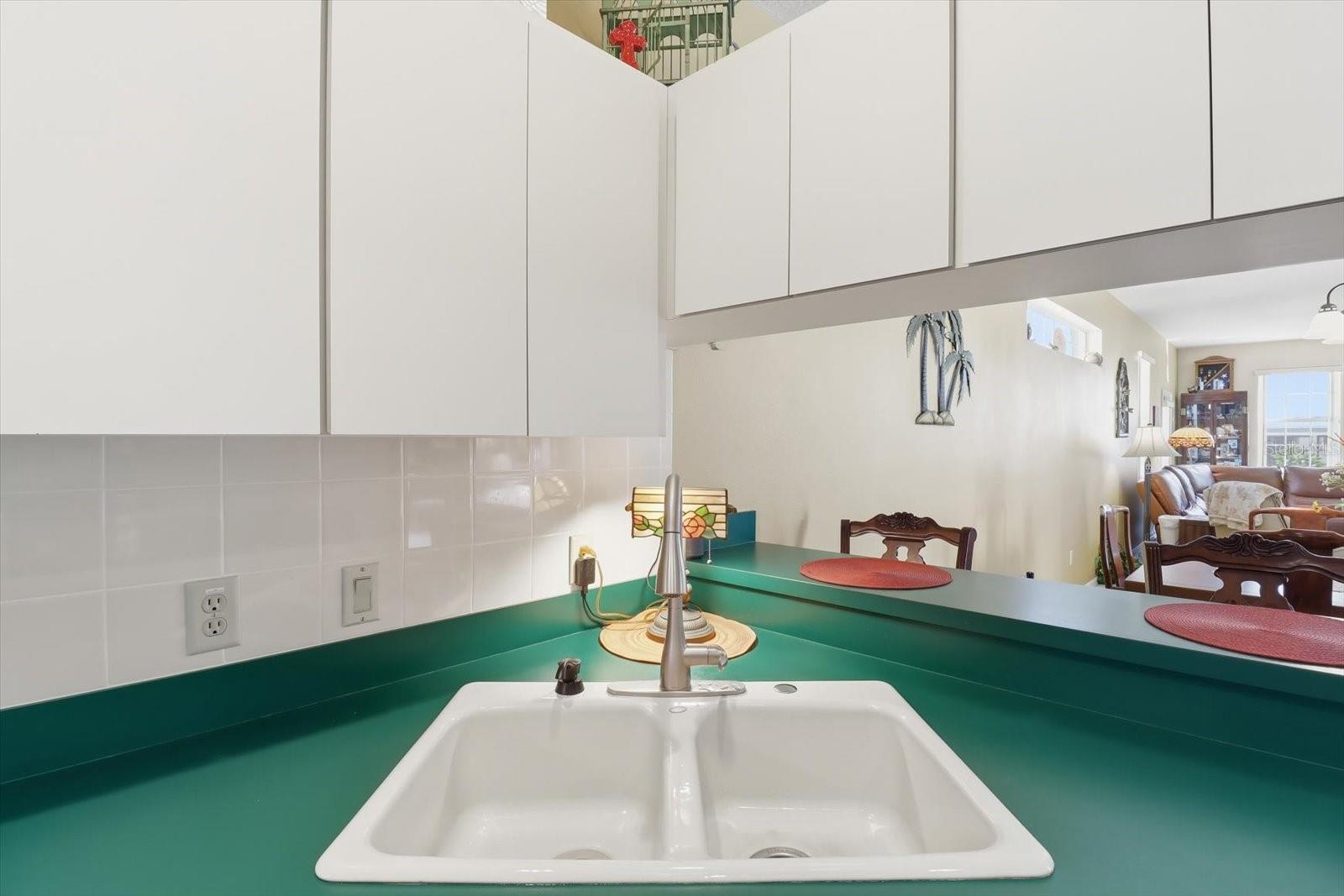 Image 17 of 63 For 3309 Highgate Point