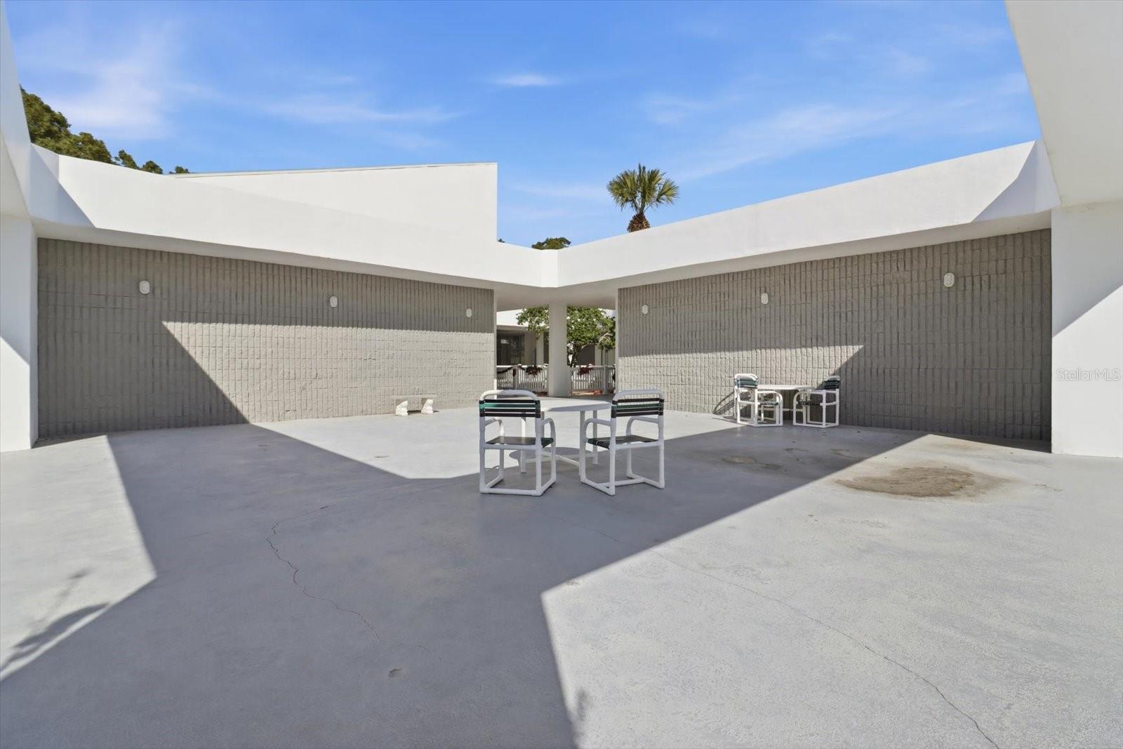 Image 47 of 63 For 3309 Highgate Point