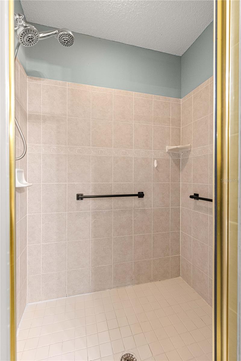 Image 36 of 67 For 9141 91st Circle