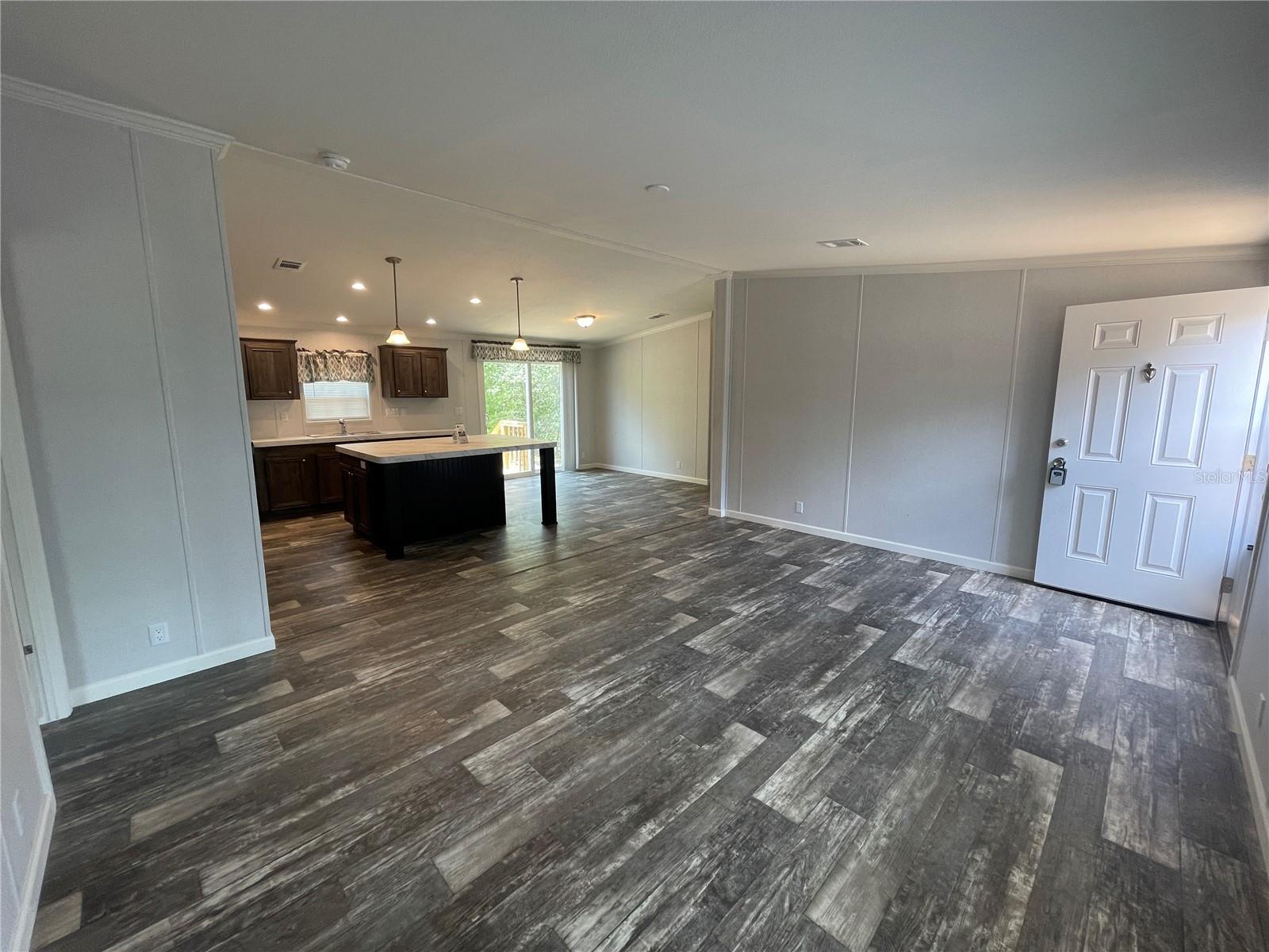 Image 5 of 28 For 16789 62nd Street