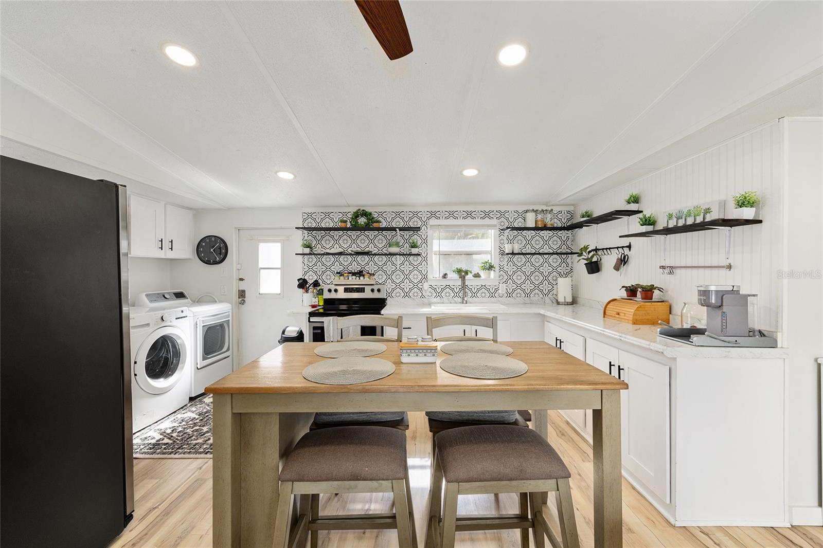 Image 14 of 33 For 5096 146th Lane