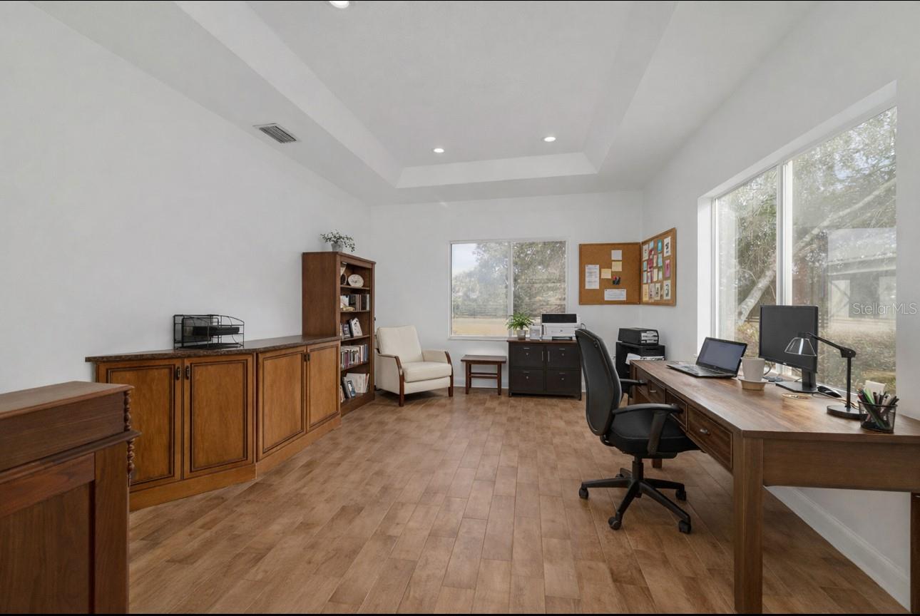 Image 16 of 90 For 5575 100th Street