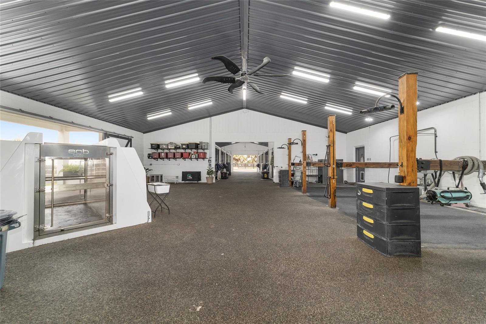 Image 28 of 90 For 5575 100th Street