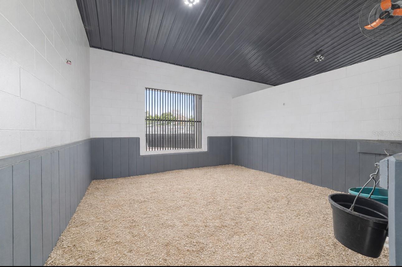 Image 33 of 90 For 5575 100th Street