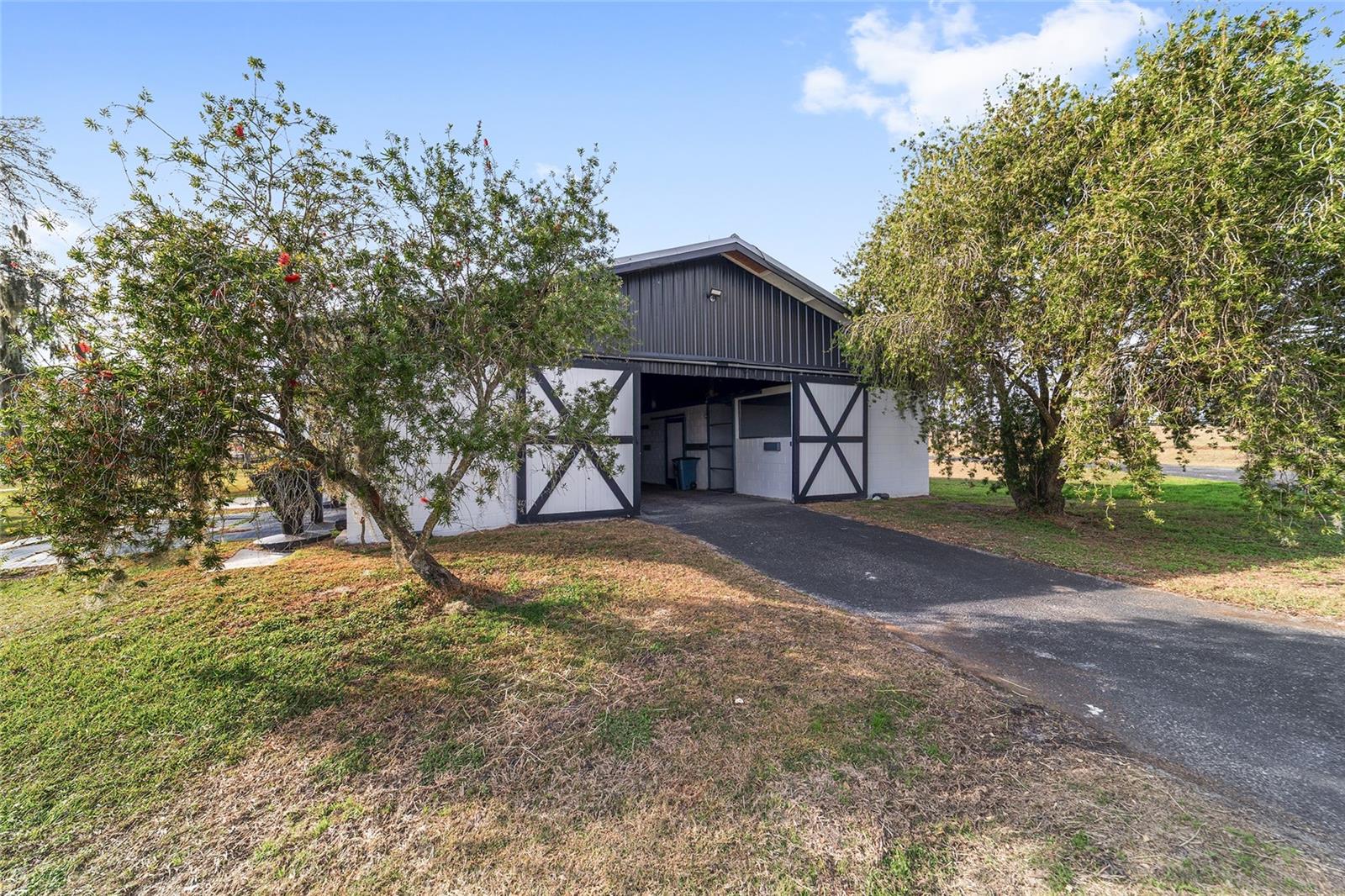 Image 68 of 90 For 5575 100th Street