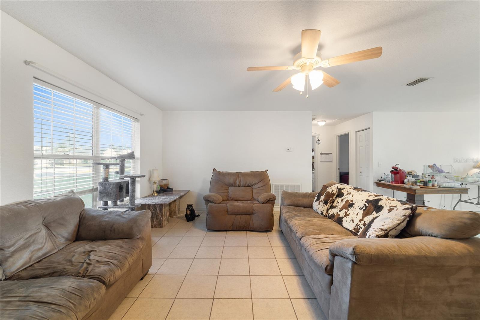 Image 15 of 47 For 5592 57th Avenue