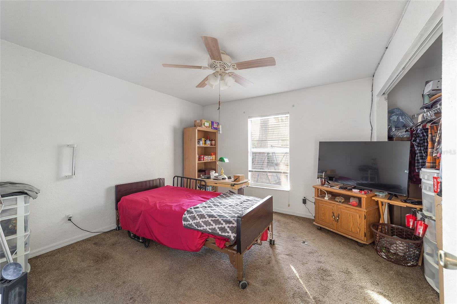 Image 31 of 47 For 5592 57th Avenue