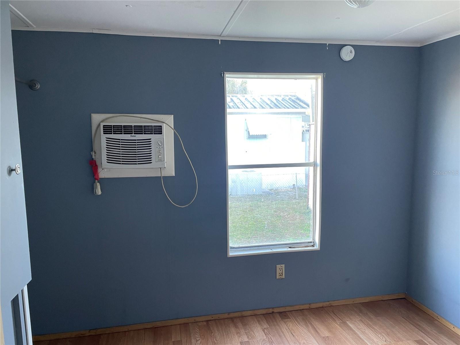 Image 9 of 13 For 9928 Perch Court