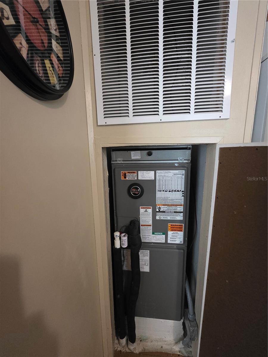 Image 12 of 28 For 2880 Cr 426a