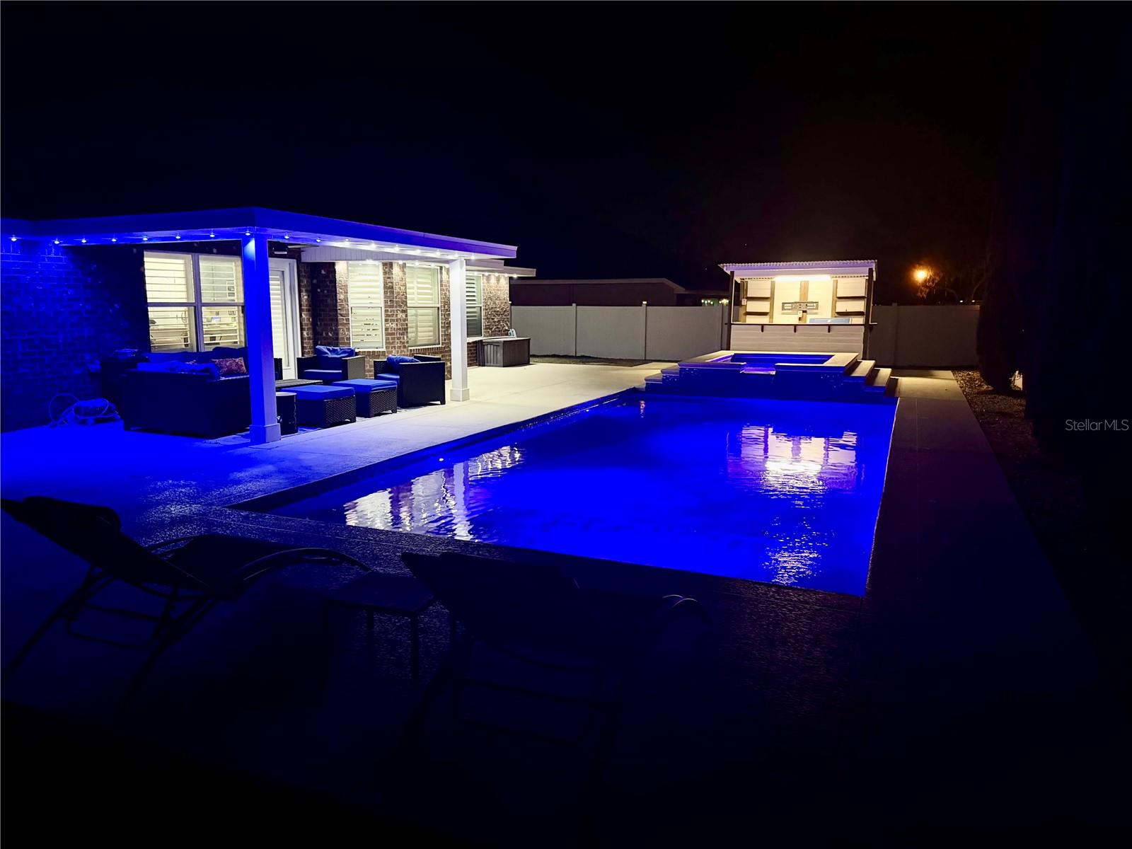 Image 11 of 37 For 6248 48th Avenue