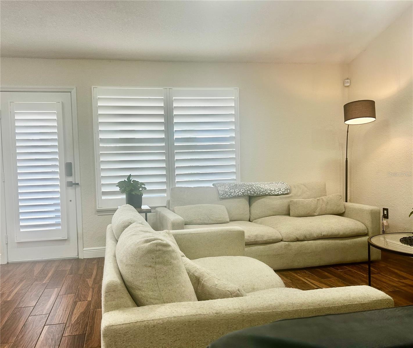 Image 26 of 37 For 6248 48th Avenue