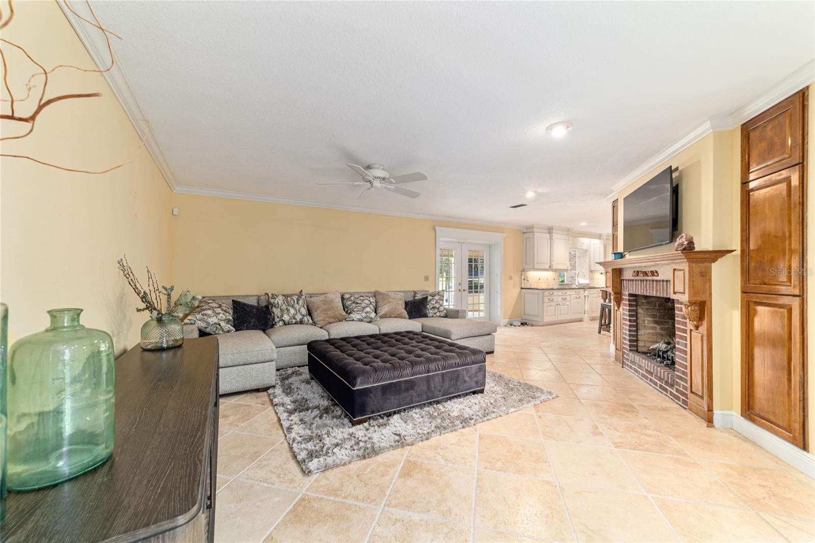 Image 14 of 100 For 9080 19th Avenue Road