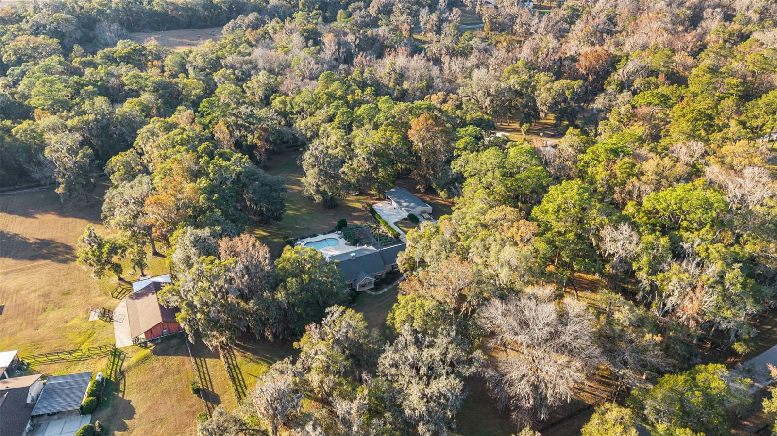 Image 34 of 100 For 9080 19th Avenue Road