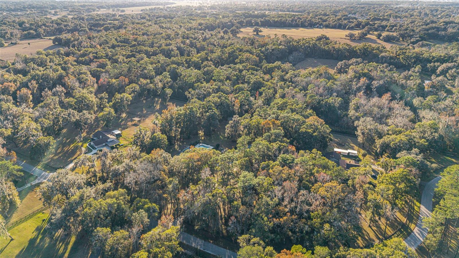 Image 42 of 100 For 9080 19th Avenue Road