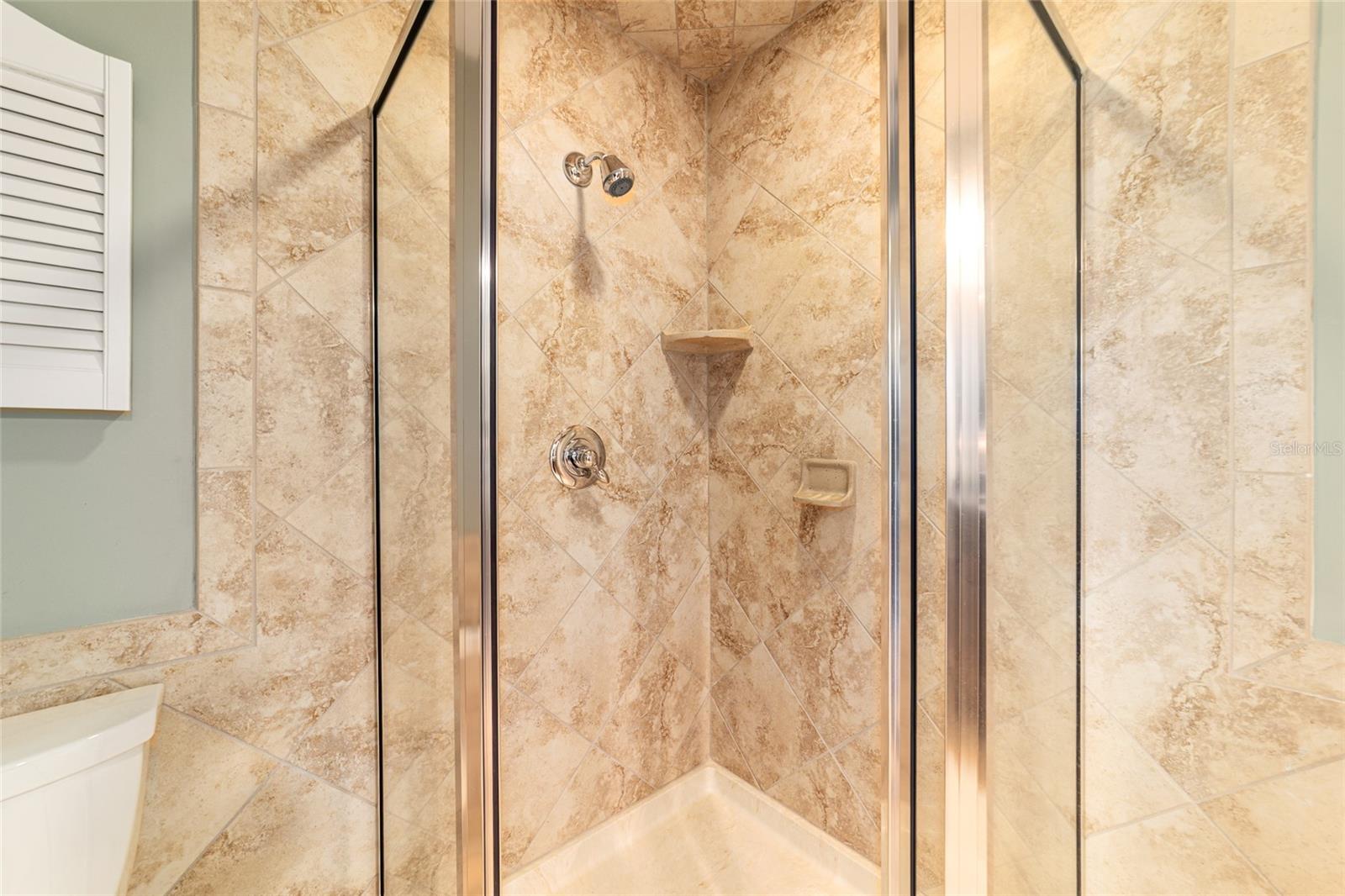 Image 62 of 100 For 9080 19th Avenue Road