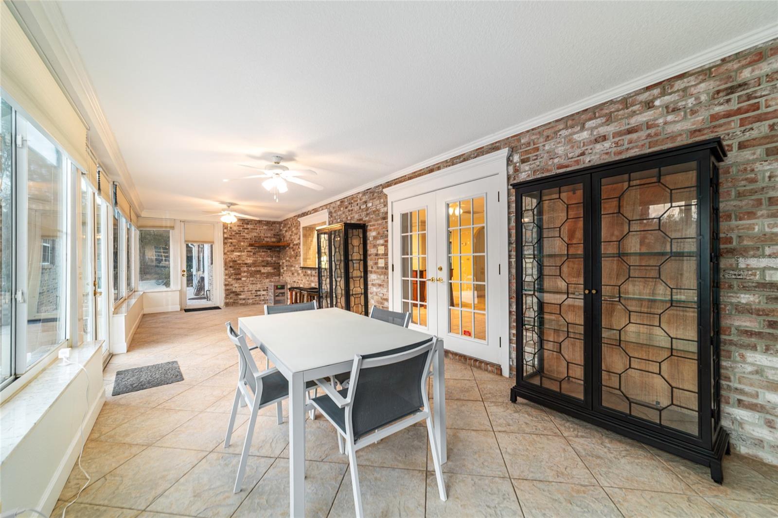 Image 76 of 100 For 9080 19th Avenue Road