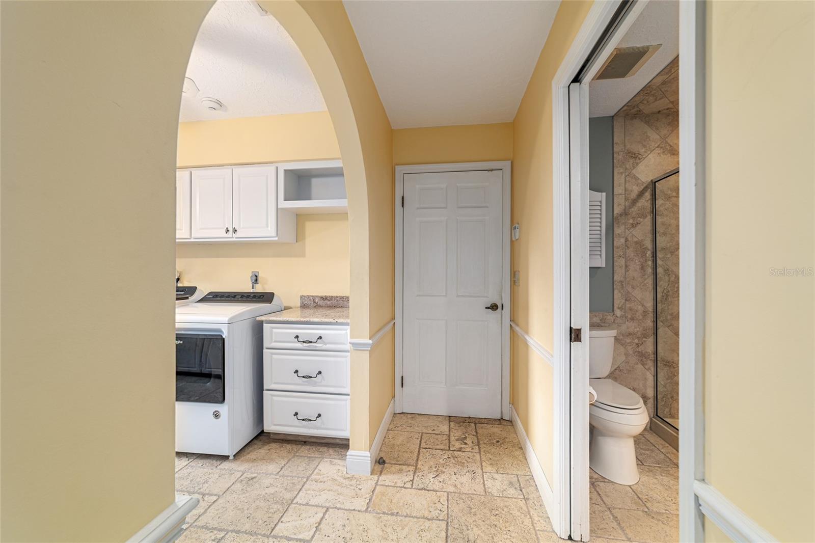 Image 94 of 100 For 9080 19th Avenue Road