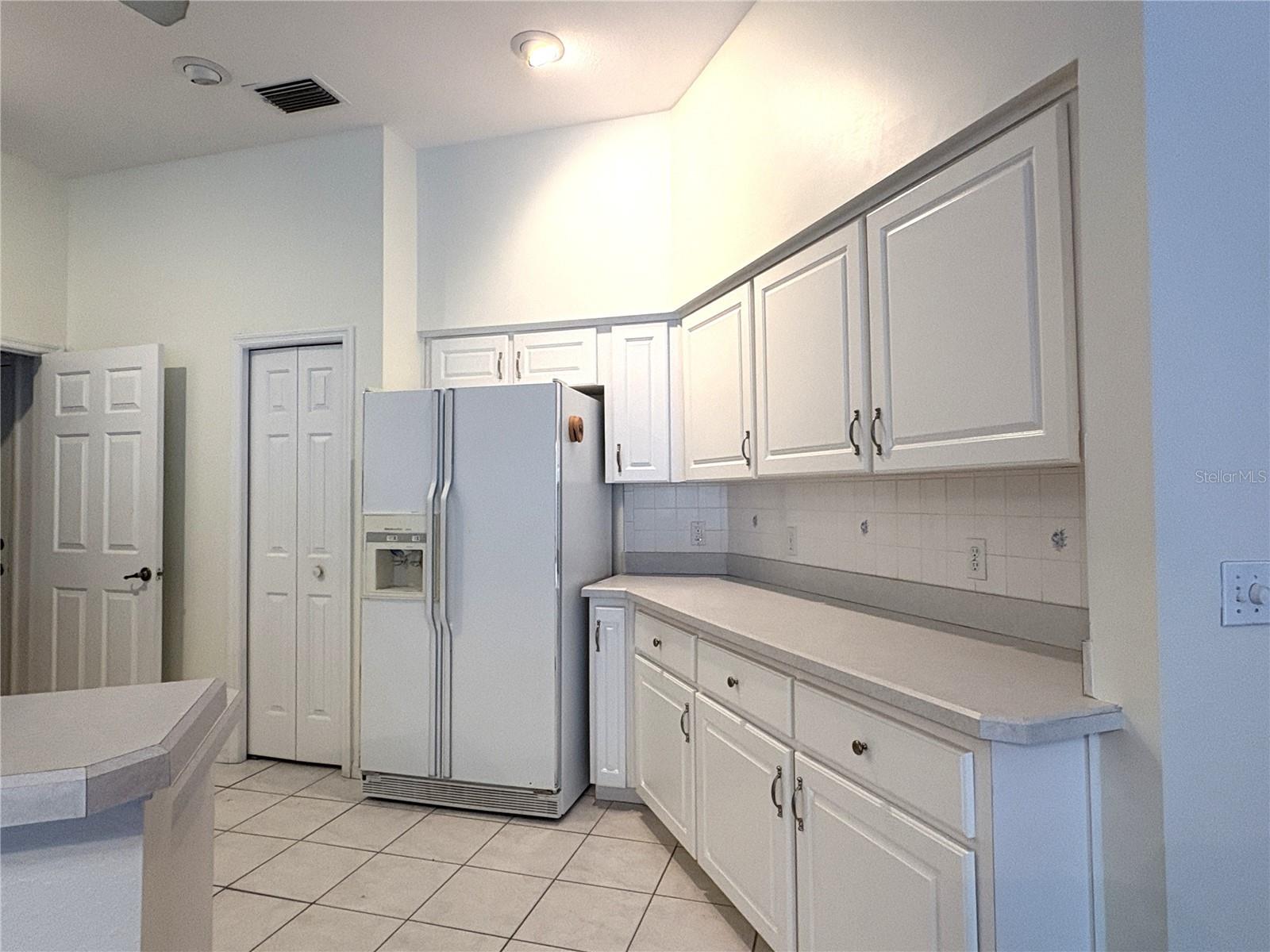 Image 11 of 60 For 18956 93rd Loop