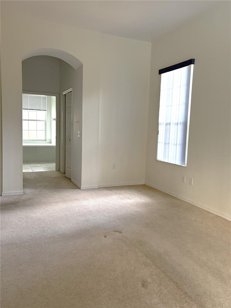 Image 12 of 60 For 18956 93rd Loop