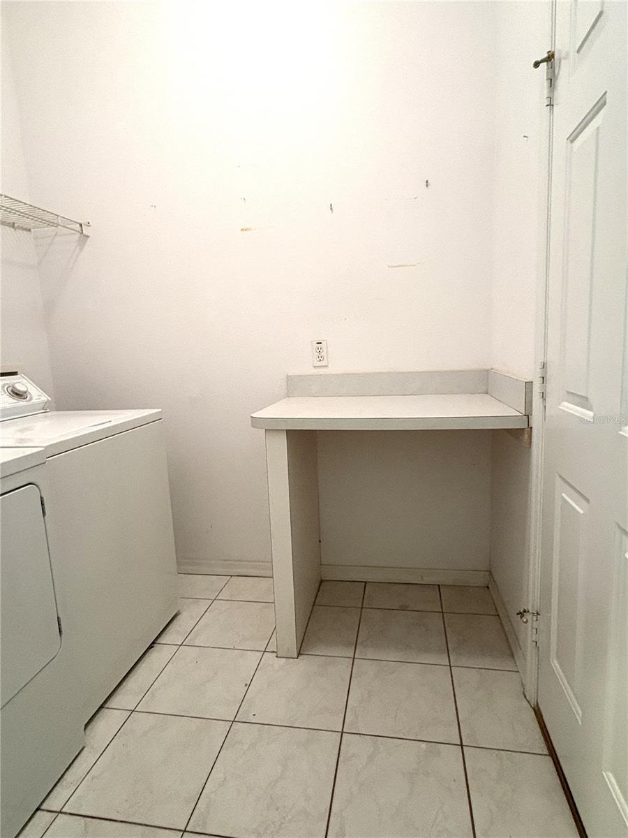 Image 30 of 60 For 18956 93rd Loop