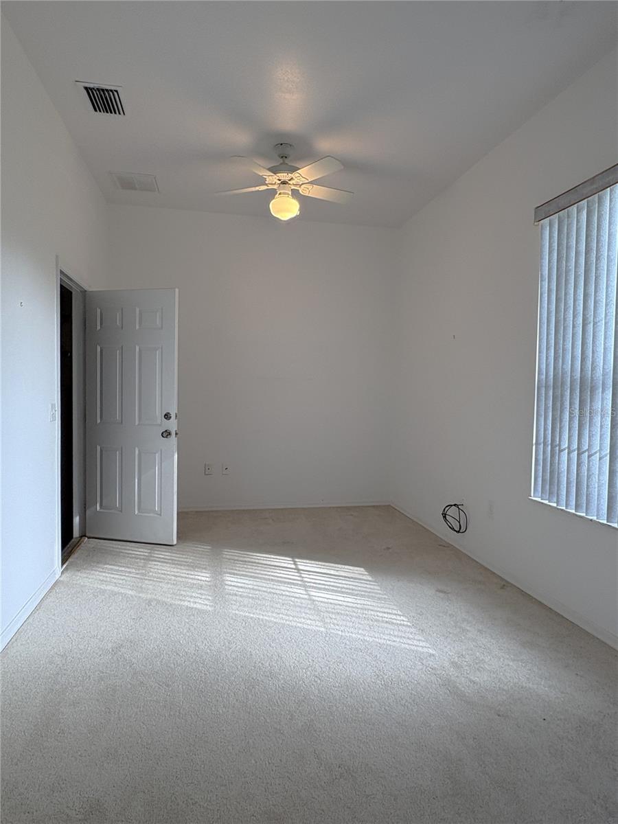 Image 31 of 60 For 18956 93rd Loop