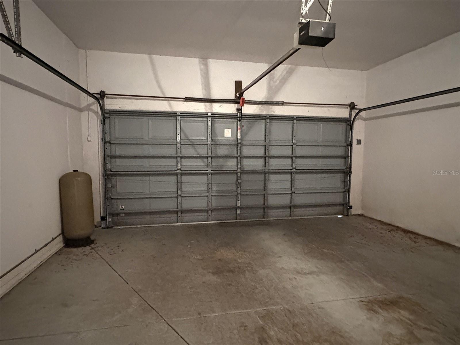 Image 34 of 60 For 18956 93rd Loop