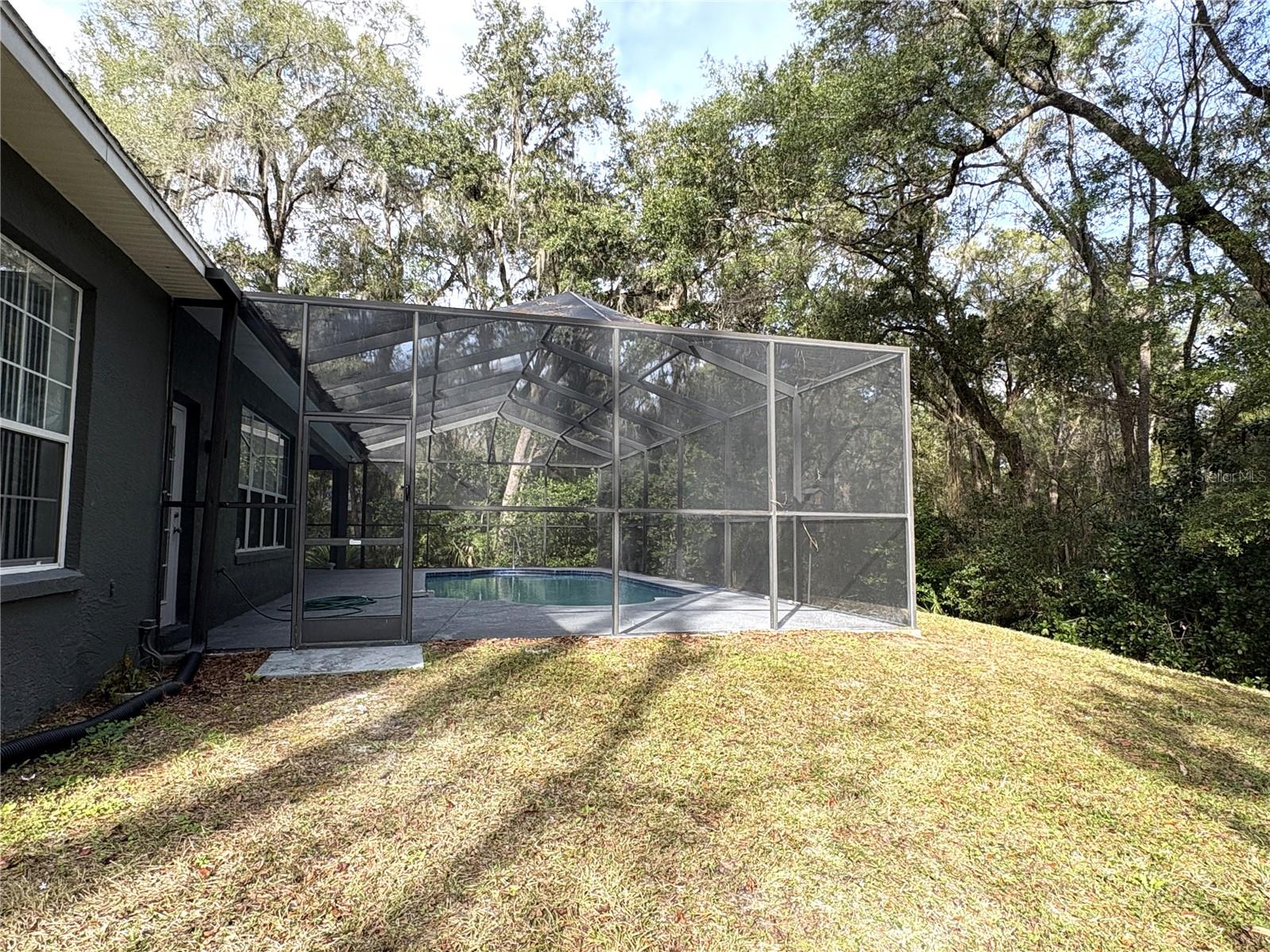 Image 39 of 60 For 18956 93rd Loop