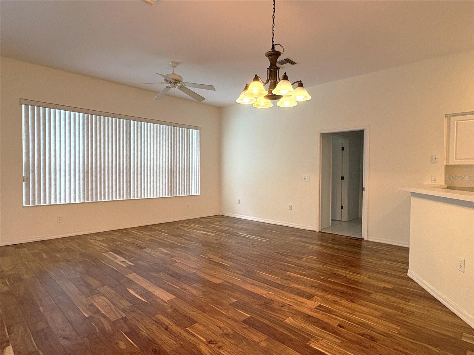 Image 8 of 60 For 18956 93rd Loop