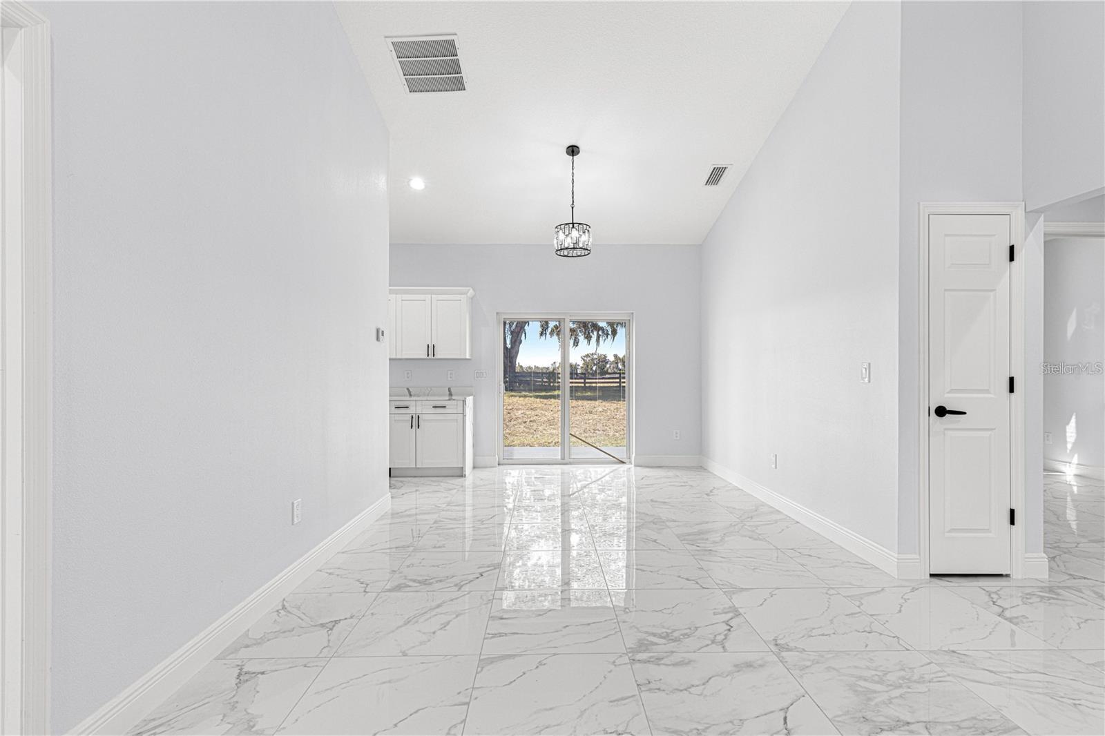 Image 15 of 28 For 15224 61st Court