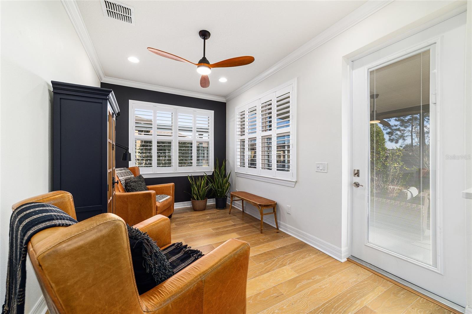 Image 21 of 43 For 9710 76th Lane Road