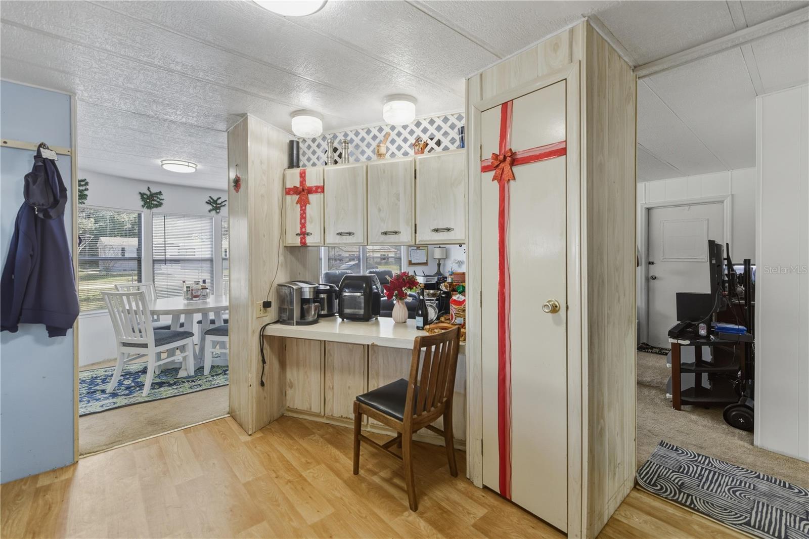 Image 14 of 40 For 6520 23rd Avenue