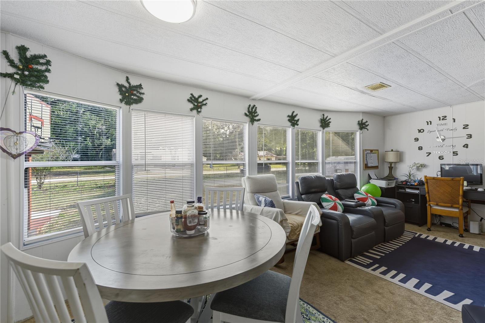 Image 15 of 40 For 6520 23rd Avenue