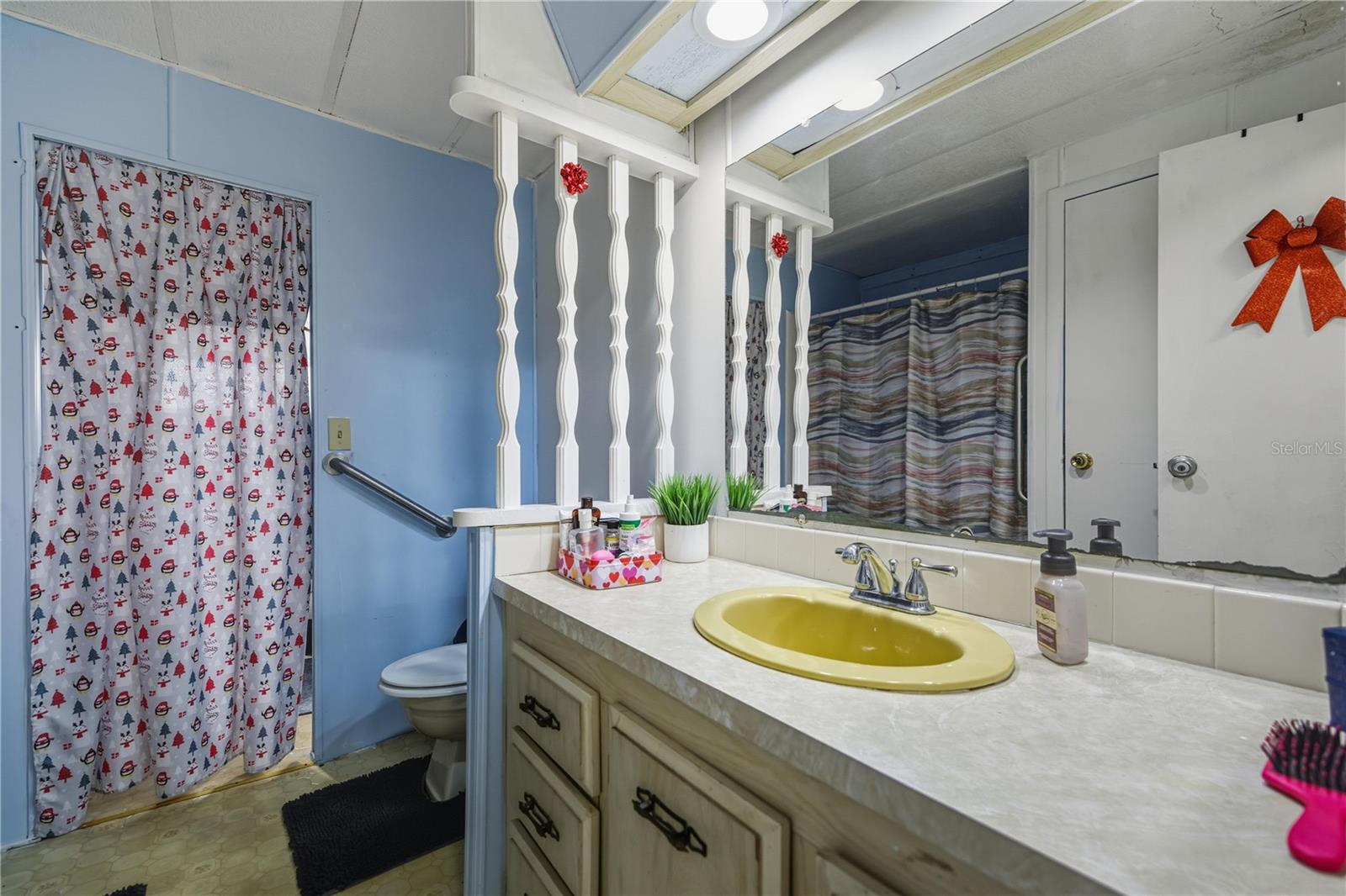 Image 21 of 40 For 6520 23rd Avenue